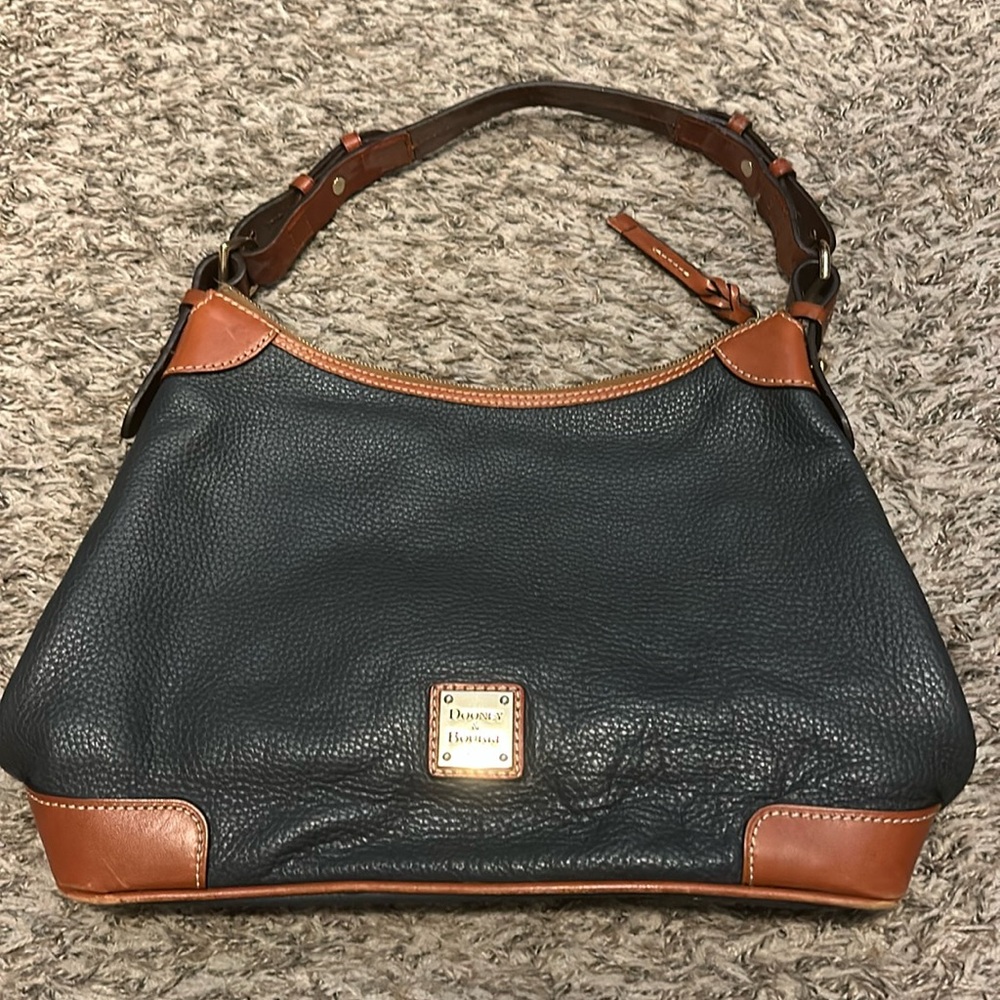 Authentic Dooney & Bourke pebble leather bag